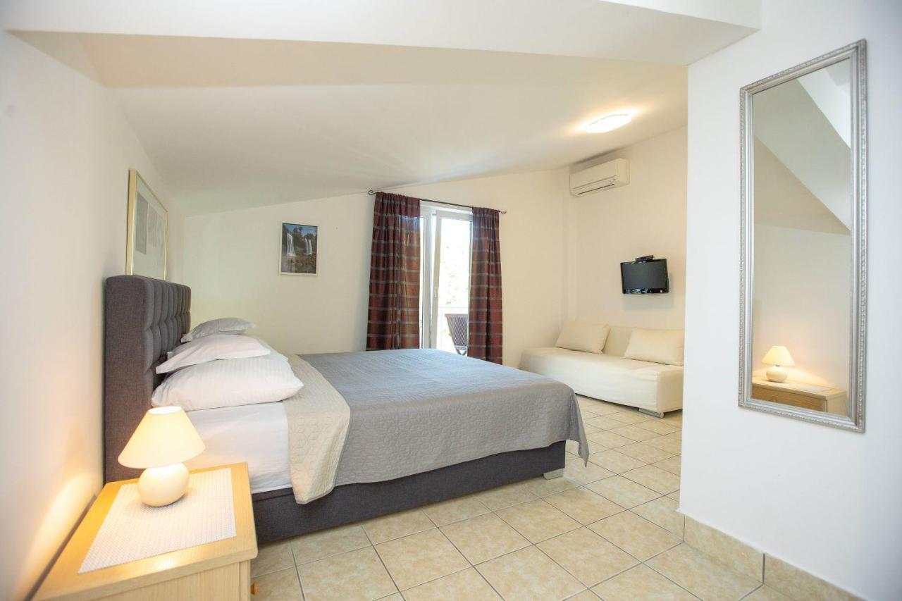 Apartments Mosor Omiš Exteriér fotografie